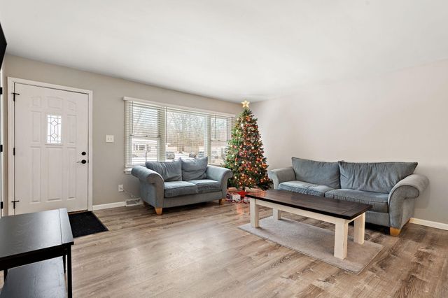 2331 Venus Street, Portage, IN 46368