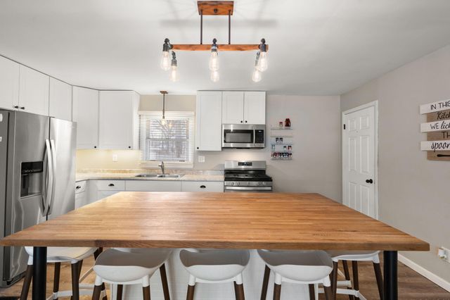 2331 Venus Street, Portage, IN 46368