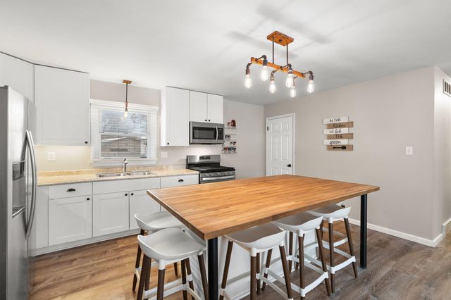 2331 Venus Street, Portage, IN 46368