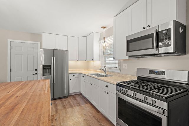 2331 Venus Street, Portage, IN 46368