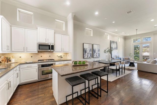 411 W 17th Street C, Houston, TX 77008