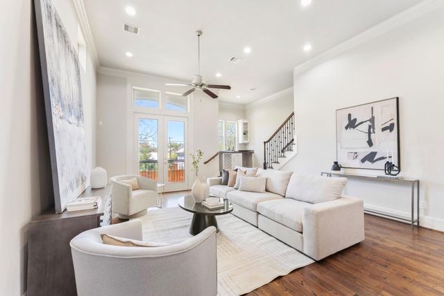 411 W 17th Street C, Houston, TX 77008