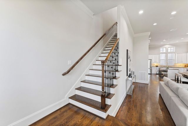 411 W 17th Street C, Houston, TX 77008