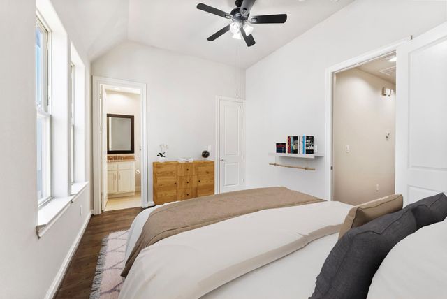 411 W 17th Street C, Houston, TX 77008