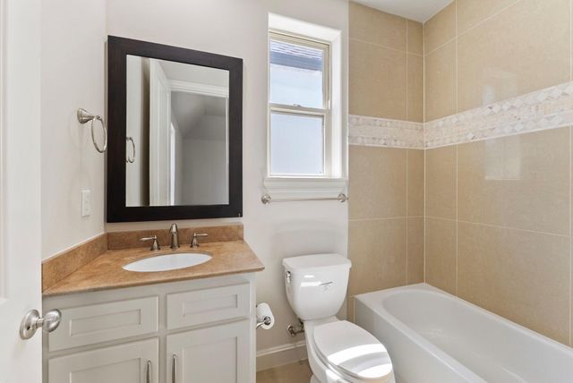 411 W 17th Street C, Houston, TX 77008