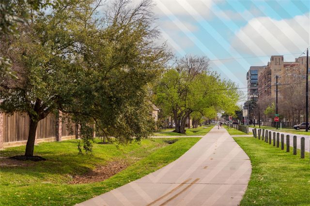 411 W 17th Street C, Houston, TX 77008