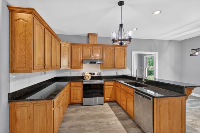 1327 Old Highway 109, N, Gallatin, TN 37066