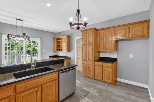 1327 Old Highway 109, N, Gallatin, TN 37066