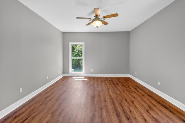 1327 Old Highway 109, N, Gallatin, TN 37066