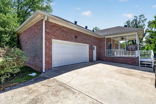 1327 Old Highway 109, N, Gallatin, TN 37066