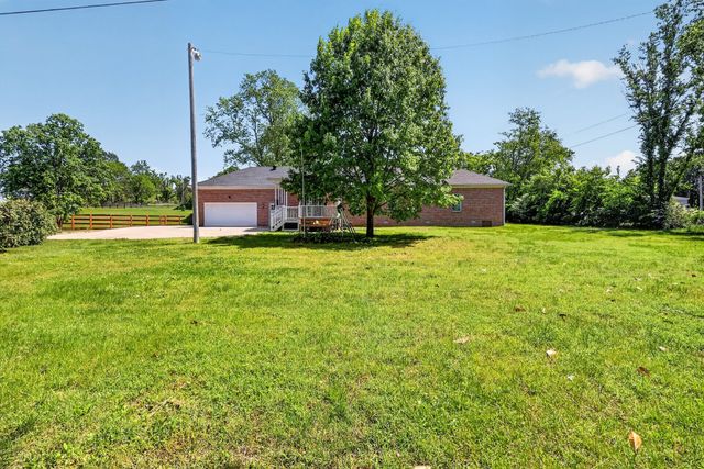 1327 Old Highway 109, N, Gallatin, TN 37066