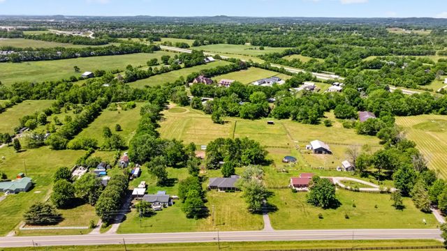 1327 Old Highway 109, N, Gallatin, TN 37066