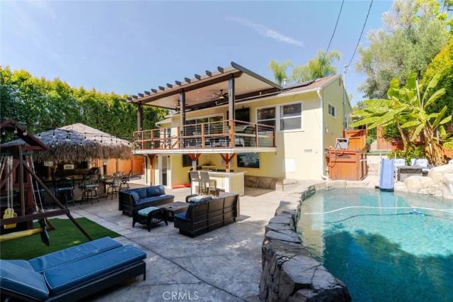 660 Woodbury Road, Glendale, CA 91206