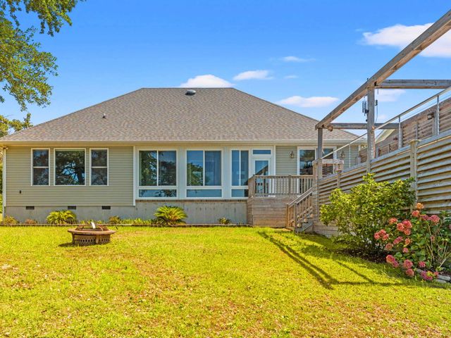 3497 Bassett Street SW, Shallotte, NC 28470
