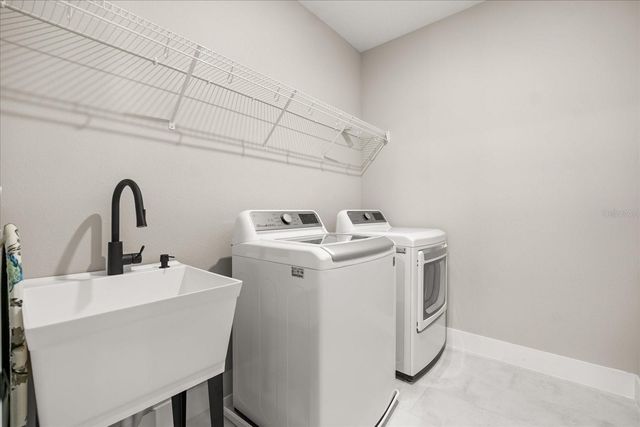 7386 ALPINE BUTTERFLY LANE, Orlando, FL 32819