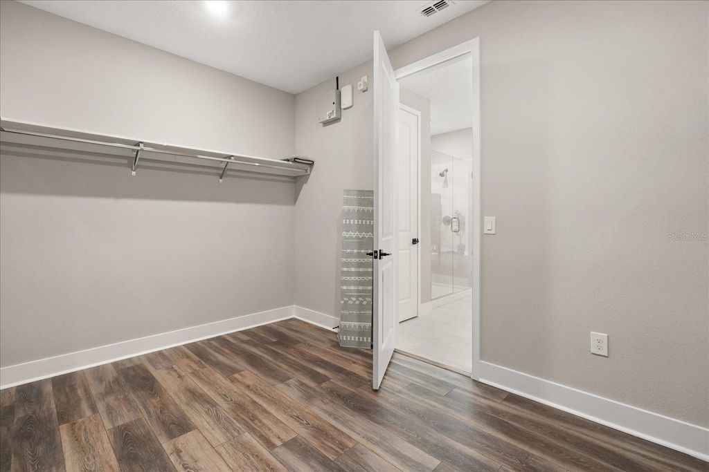 Image 40 of property listing at 7386 ALPINE BUTTERFLY LANE, Orlando, FL 32819