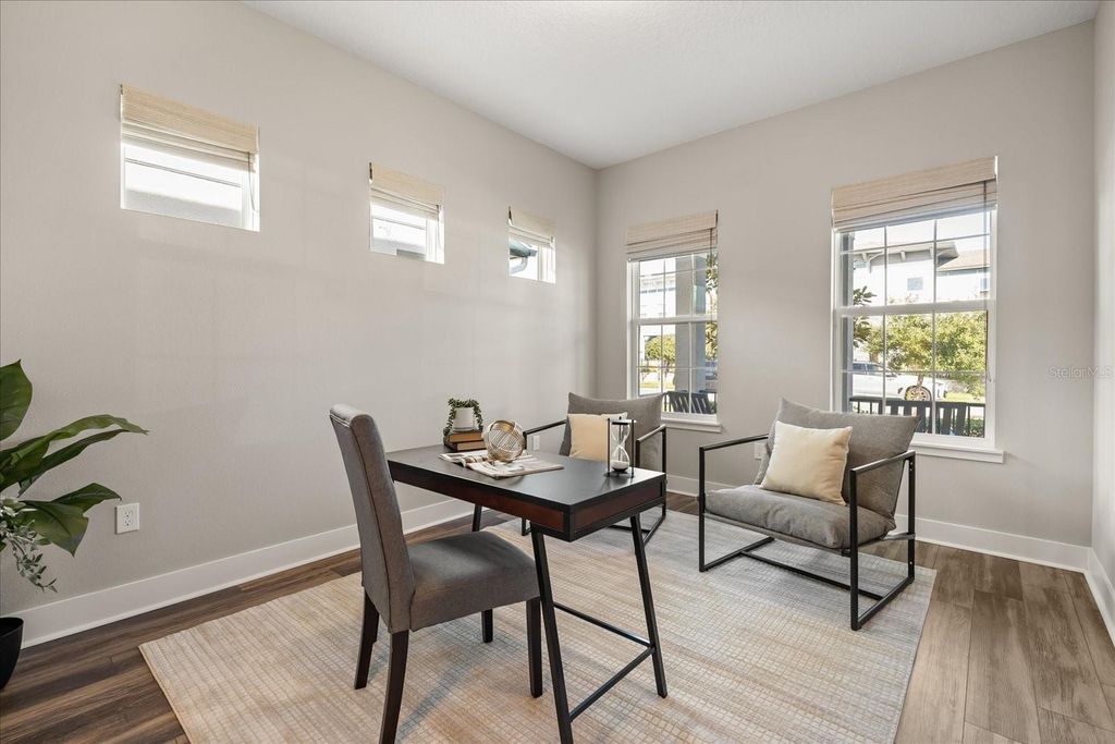 Image 7 of property listing at 7386 ALPINE BUTTERFLY LANE, Orlando, FL 32819