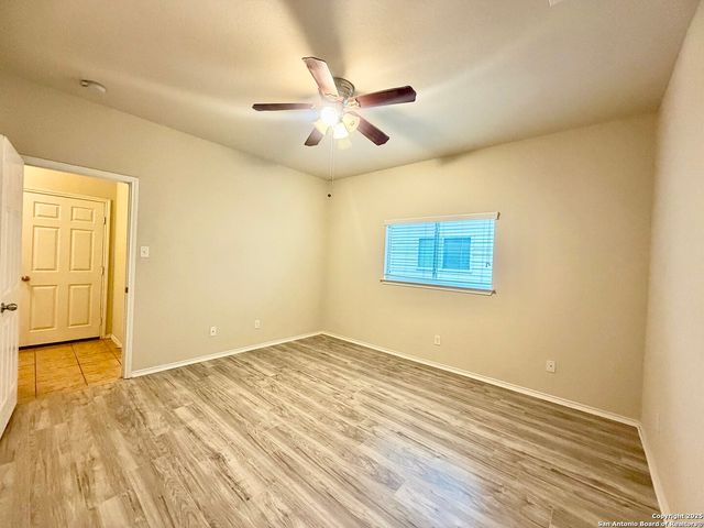 25223 Hideout Falls, San Antonio, TX 78261