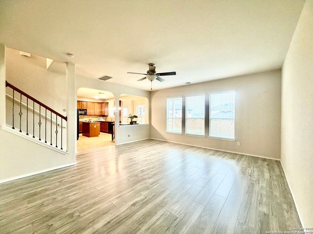 25223 Hideout Falls, San Antonio, TX 78261