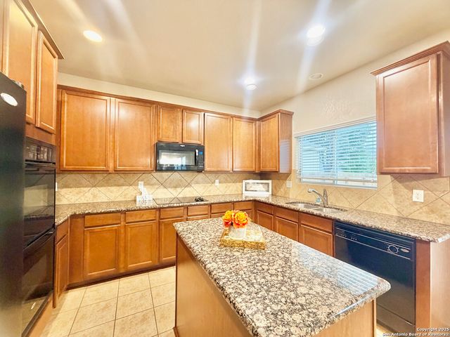 25223 Hideout Falls, San Antonio, TX 78261