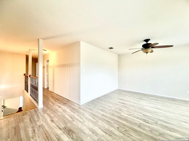 25223 Hideout Falls, San Antonio, TX 78261