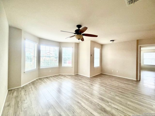 25223 Hideout Falls, San Antonio, TX 78261