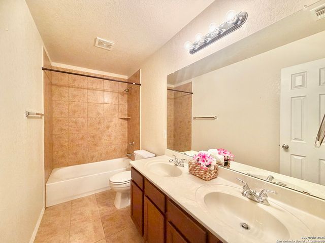 25223 Hideout Falls, San Antonio, TX 78261