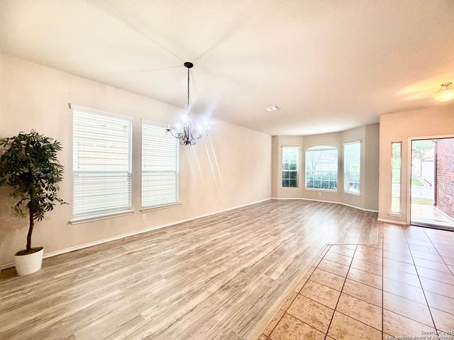 25223 Hideout Falls, San Antonio, TX 78261