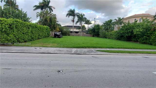1361 96 ST, Bay Harbor Islands, FL 33154