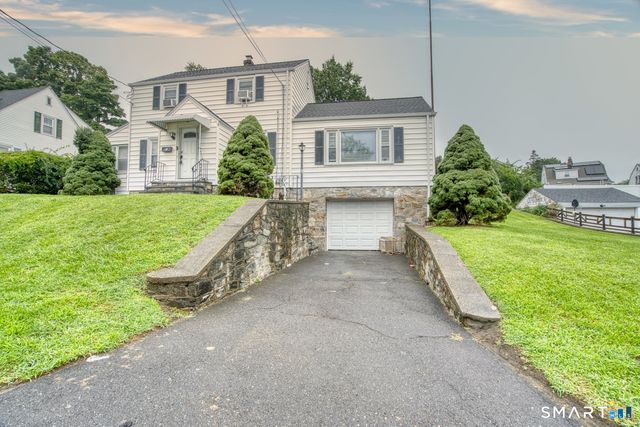 76 Springdale Street, Bridgeport, CT 06606