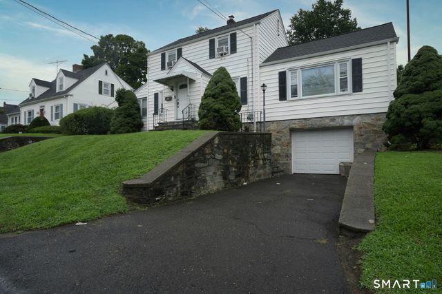 76 Springdale Street, Bridgeport, CT 06606