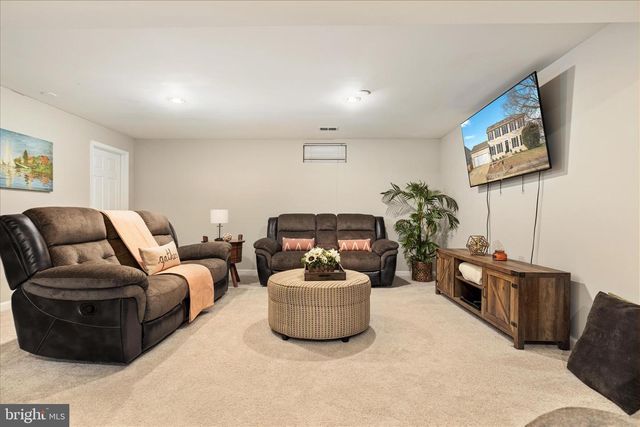 9819 PEAR TREE CT, Bristow, VA 20136