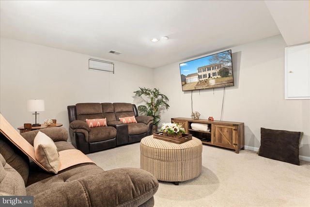 9819 PEAR TREE CT, Bristow, VA 20136