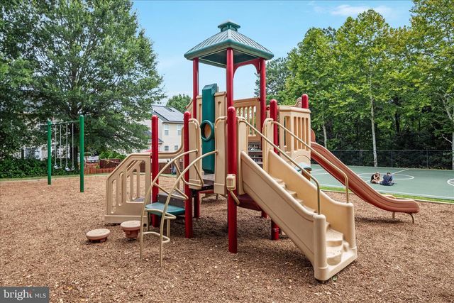 9819 PEAR TREE CT, Bristow, VA 20136