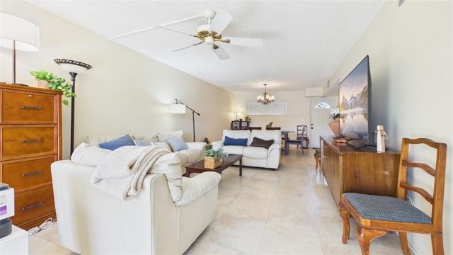 381 S Hollybrook Drive 106, Pembroke Pines, FL 33025