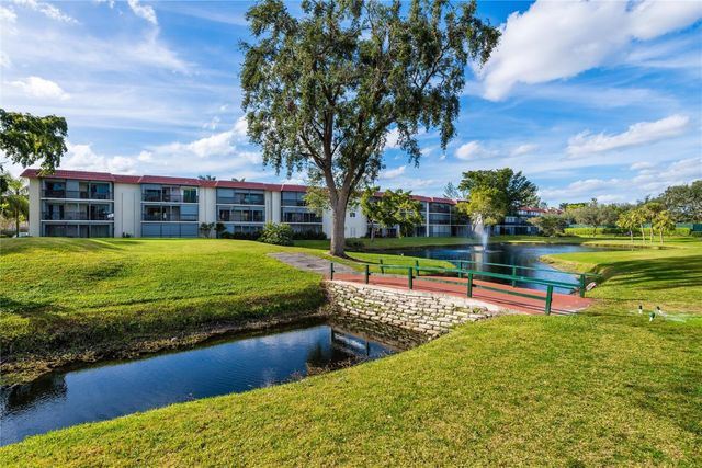 381 S Hollybrook Drive 106, Pembroke Pines, FL 33025