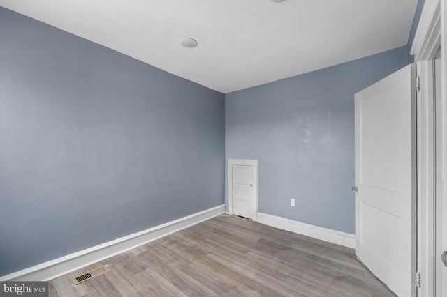 6714 N SMEDLEY ST, Philadelphia, PA 19126