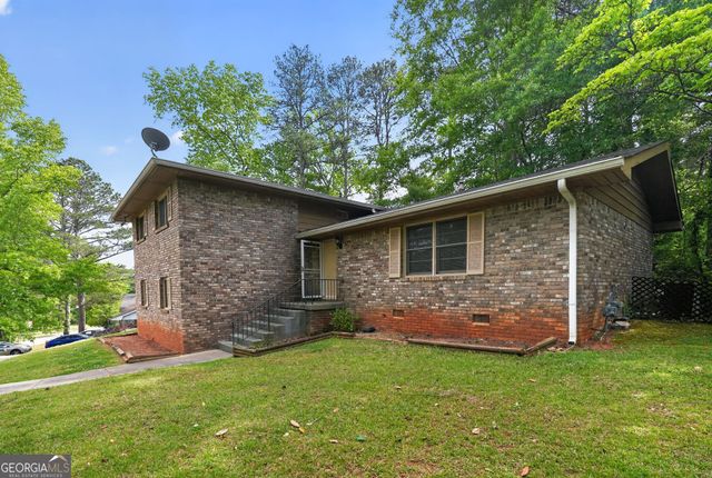 331 Barbashela Drive, Stone Mountain, GA 30088