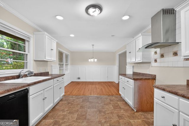 331 Barbashela Drive, Stone Mountain, GA 30088