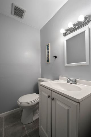 2102 W 73rd Street, Chicago, IL 60636