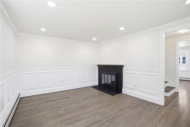 45 Metropolitan Park Drive, East Providence, RI 02915