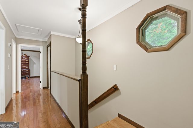 325 Kitchins Lane, Clayton, GA 30525