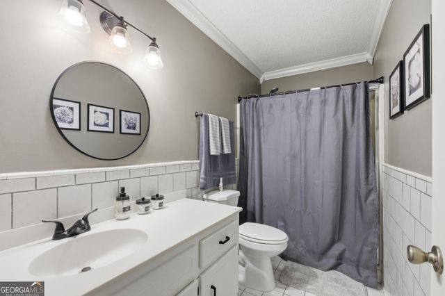325 Kitchins Lane, Clayton, GA 30525
