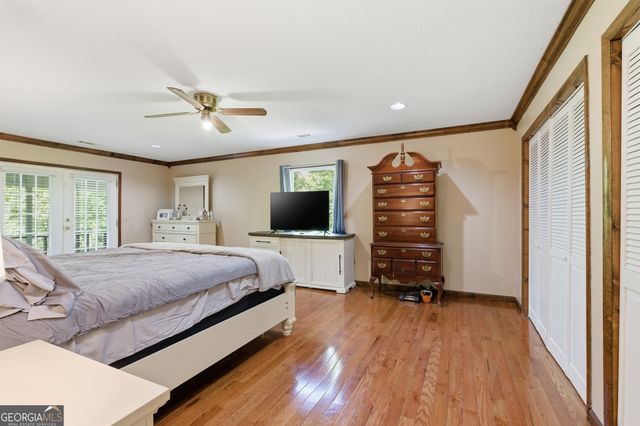 325 Kitchins Lane, Clayton, GA 30525
