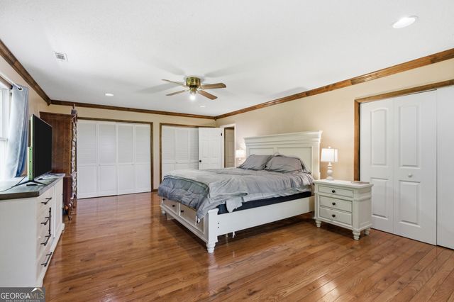 325 Kitchins Lane, Clayton, GA 30525