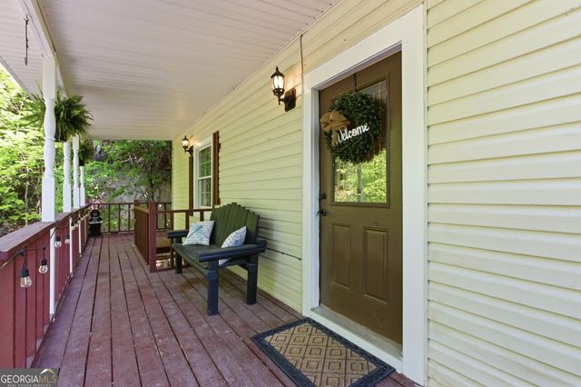 325 Kitchins Lane, Clayton, GA 30525