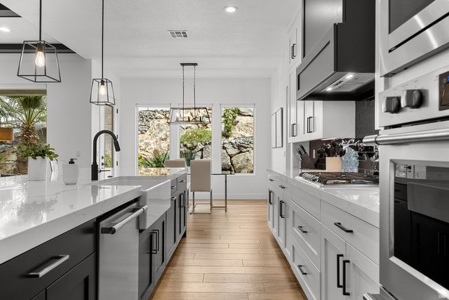 1423 E DELLCORERO DR, St. George, UT 84770
