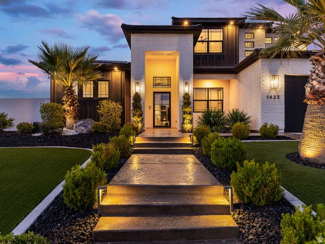 1423 E DELLCORERO DR, St. George, UT 84770