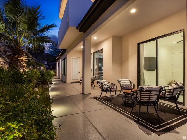 1423 E DELLCORERO DR, St. George, UT 84770