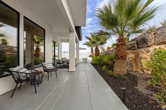 1423 E DELLCORERO DR, St. George, UT 84770